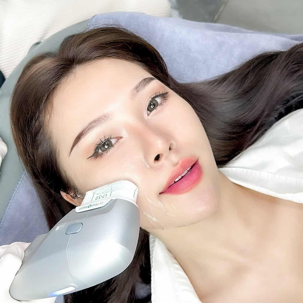 Ultraformer III Jawline Contouring – Non-Surgical Jowl Lift & V-Shape Sculpting